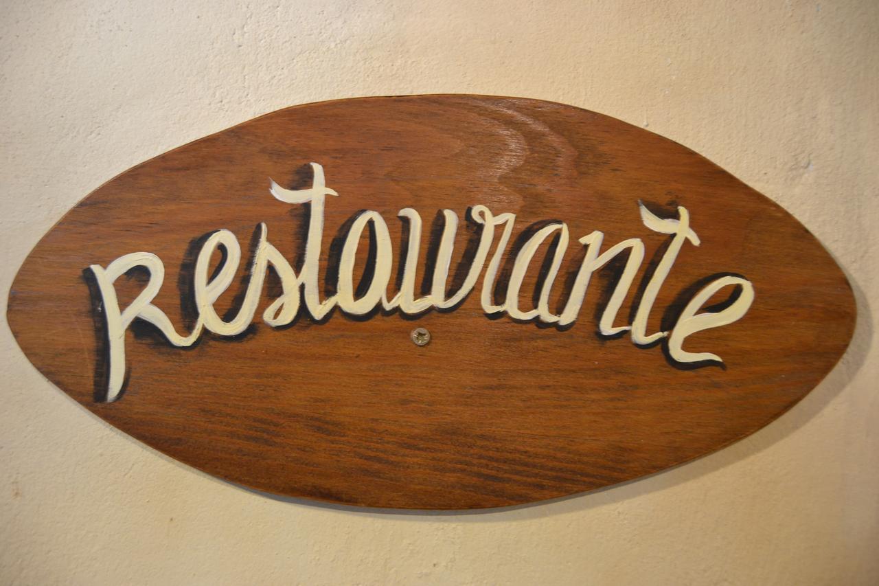 Hostal Toribio Galaroza Luaran gambar